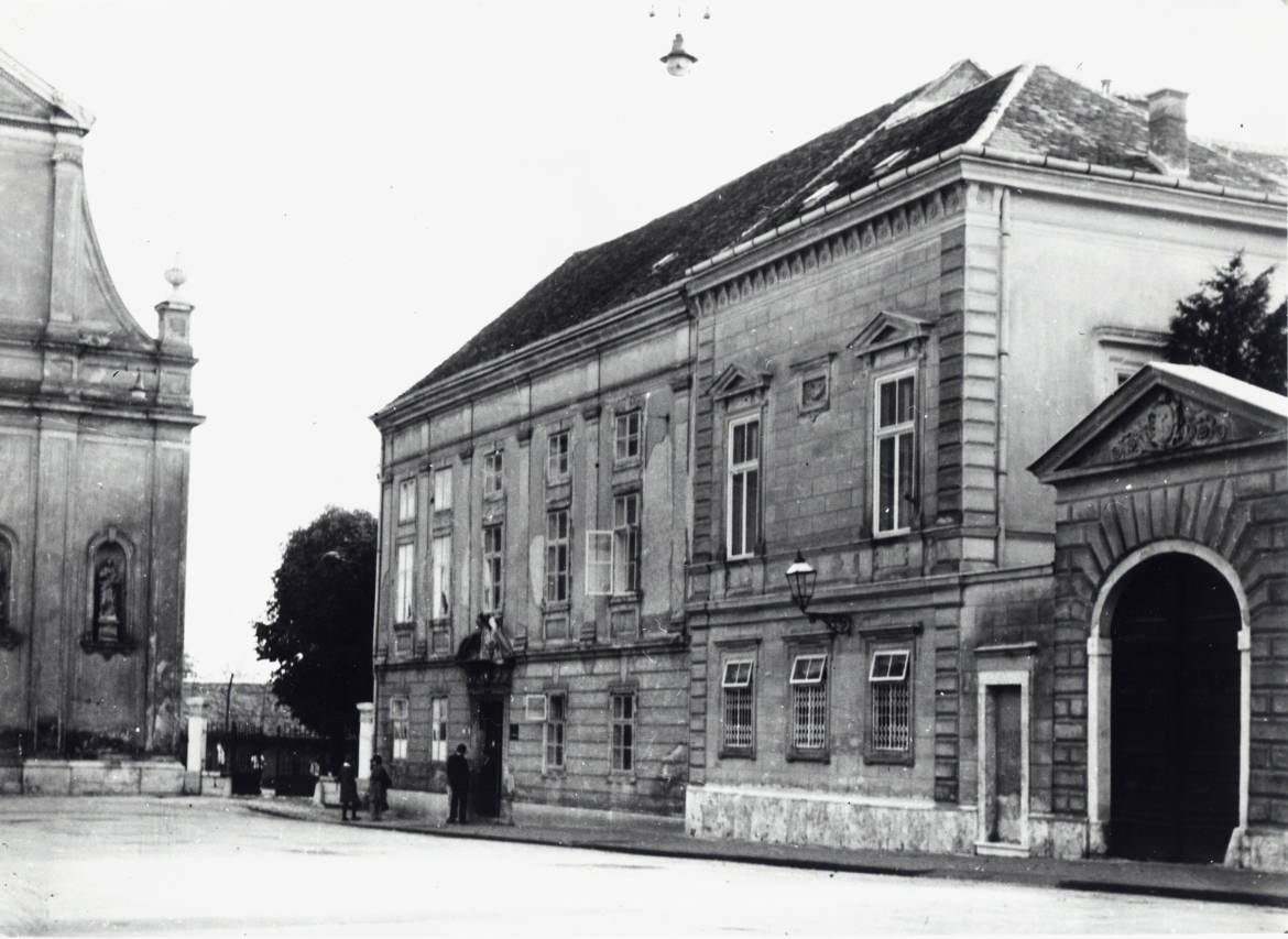 1.-zgrada-Gornjogradska-gimnazija.jpg