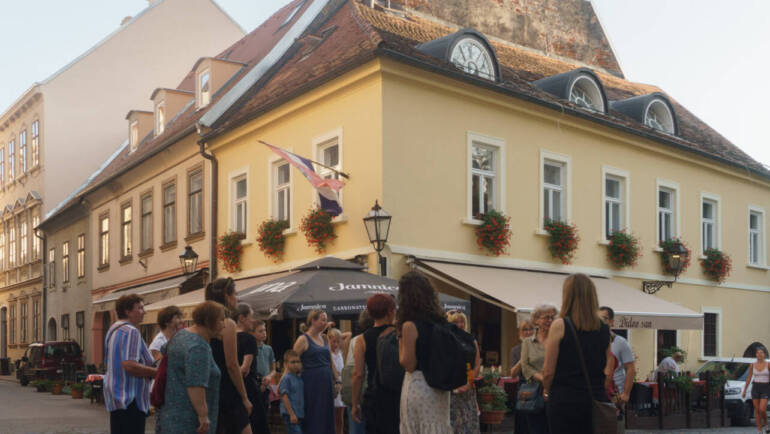 Glazbene šetnje – kolovoz