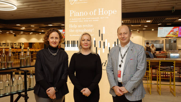 Glazba opet putuje dalje!