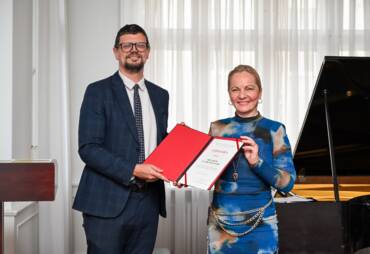 HGZ dobio zahvalnicu Društva sveučilišnih nastavnika i drugih znanstvenika u Zagrebu